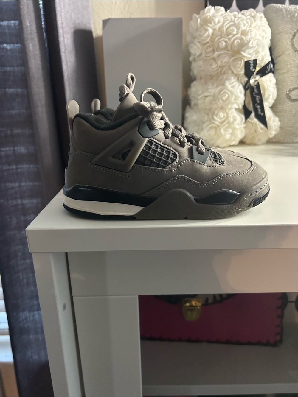 Nike Jordan Boys Grey Athletic Sneakers - Brand Unspecified